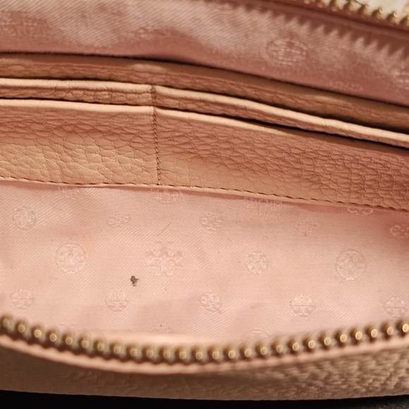 Tory Burch Pebbled Leather Blush Pink Crossbody Bag - Picture 13 of 15